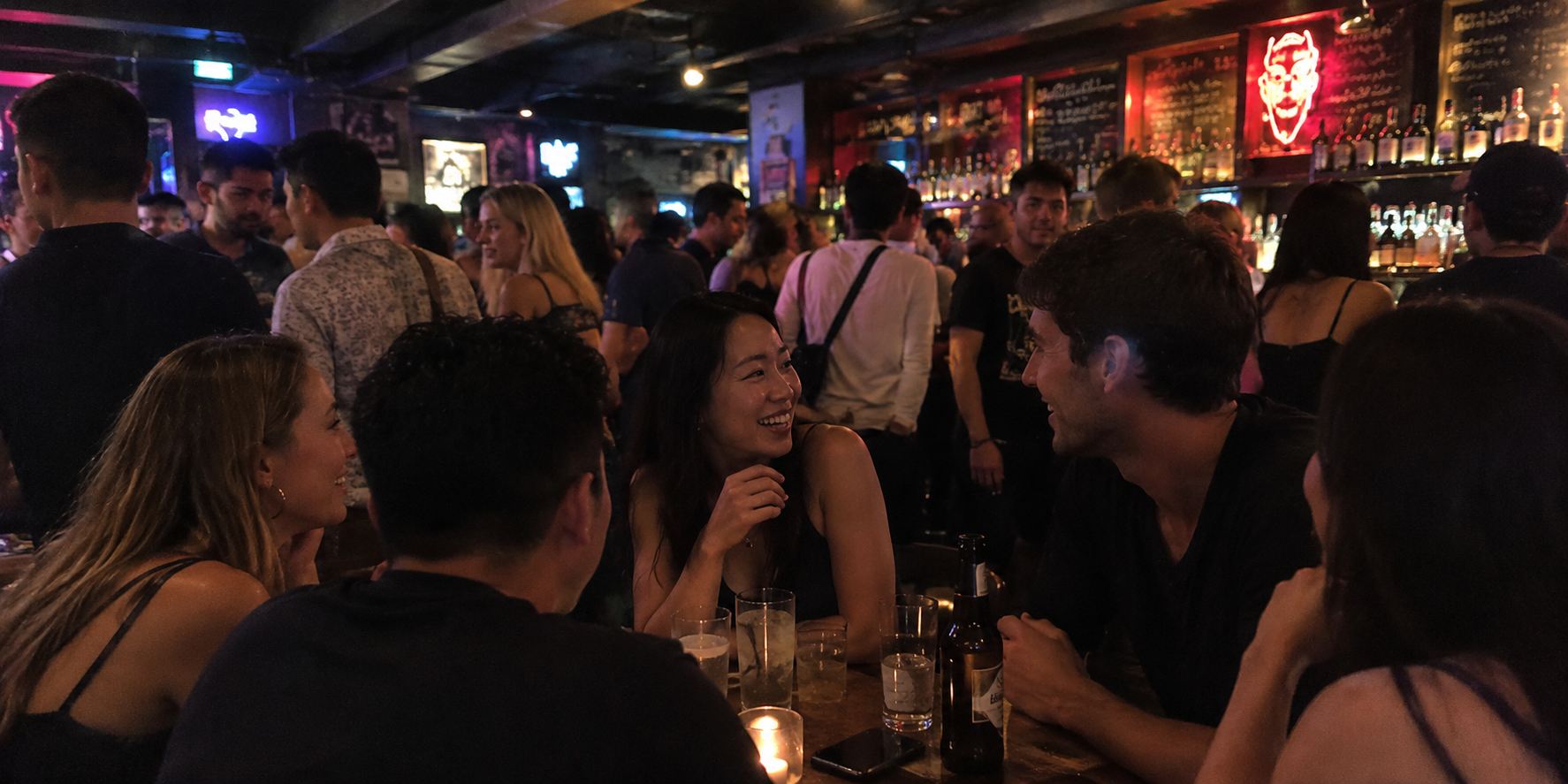 People meeting each other during a Tokyo nightlife event